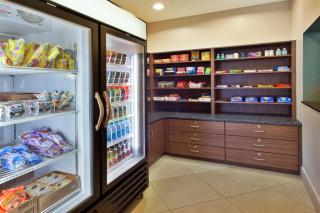 DoubleTree by Hilton Brunswick - Parkwood - 4