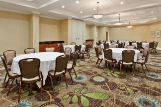 DoubleTree by Hilton Brunswick - Parkwood - 1
