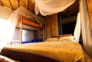 Oceanic Bungalows - 6