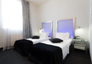 Central Hotel, Trademark Collection by Wyndham - 8