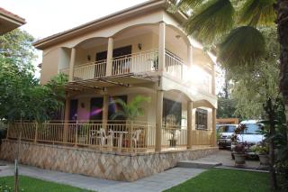 Apricot Guest House Annex - 6