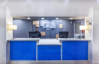 Holiday Inn Express Hotel and Suites Jenks by IHG - Jenks - 6