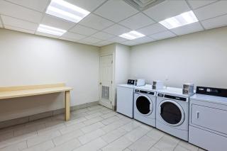 Holiday Inn Express Hotel and Suites Jenks by IHG - Jenks - 8
