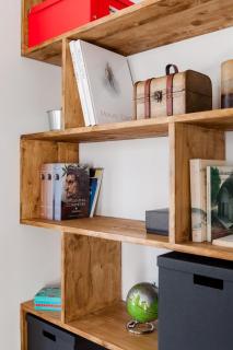 Open the Classic Wooden Shutters at a Cozy City Nest - Florence - 1