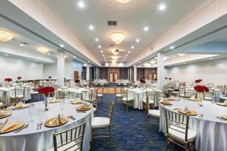 Holiday Inn Express Hotel and Suites Jenks by IHG - Jenks - 2