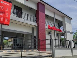RedDoorz Syariah near Universitas Syiah Kuala Aceh - Lamnyong - 9