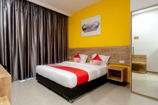 OYO 3159 Festive Inn - Medan - 0