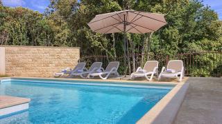 Luxury Vila compelx Aurora-Mar with 2 pools and 8 bedrooms, 200m from the beach - WiiBuk - 8