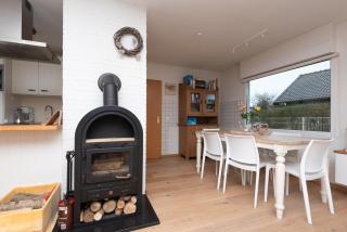 Welcome in - Vakantiewoning met ruime tuin en open haard I Horizon 3 Renesse - 6