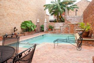 Grenoble House - New Orleans - 3