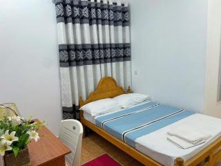 Hotel Juli Reception - Mannar - 1