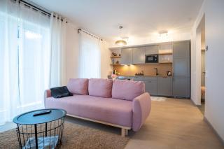 Dream Stay - Brand New Apartment with Balcony & Free Parking - 9