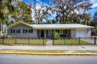 Beautiful, Modern Getaway in Historic Downtown Beaufort - Beaufort - 7