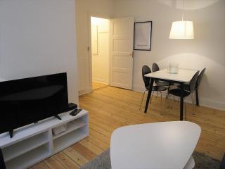 Bright 1-bedroom apartment in popular Østerbro - Copenhagen - 8