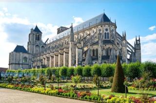 Calme et au cœur du centre historique - Bourges - 2