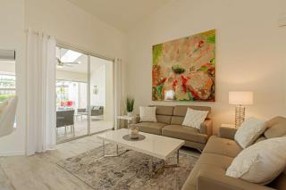 Crown Pointe- Lochwood Ct. - Naples - 2