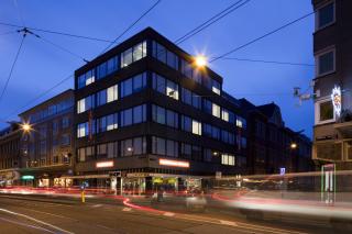 easyHotel Amsterdam City Centre South - Ámsterdam - 0