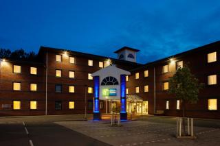 Holiday Inn Express Droitwich Spa by IHG - 9