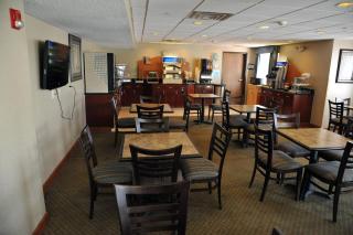 Wingate by Wyndham Ashland - Ashland - 2