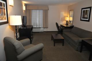 Wingate by Wyndham Ashland - 2
