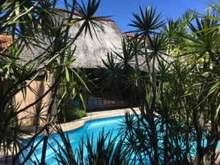 Afrikhaya Guest House - 1