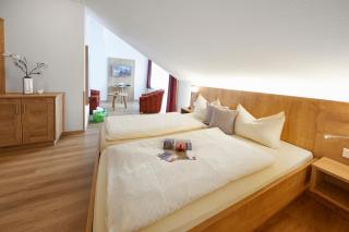 Hotel & Ferienappartements Edelweiss - Willingen - 4