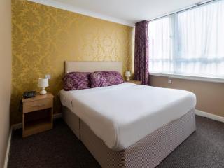Stuart Hotel - Luton - 9