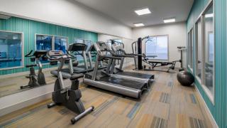 Holiday Inn Express Airdrie by IHG - Airdrie - 2