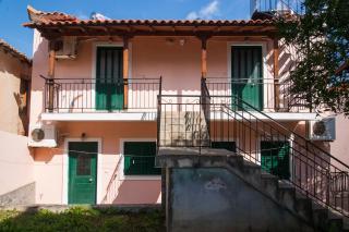 Maxis apartment 4 - 8