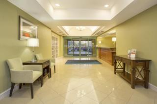 Kalamazoo Hotel and Suites - Kalamazoo - 6