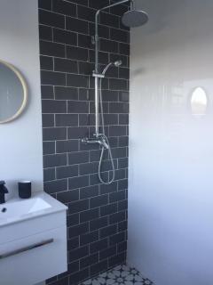 Carrick-on-Shannon Guest House - Carrick on Shannon - 6