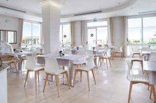 Hotel Riviera - Bellaria-Igea Marina - 8