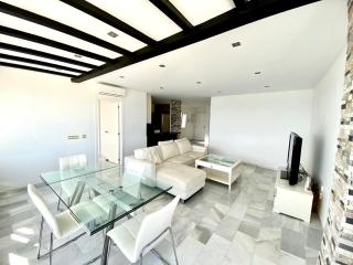 Luxury Puerto Banus Penthouse With Parking & WI-FI - Marbella - 8
