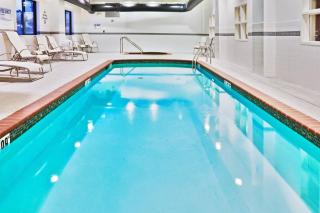 Holiday Inn Express Hotel & Suites Bartlesville by IHG - Bartlesville - 7