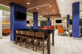 Holiday Inn Express & Suites Lexington Park California by IHG - California - 9