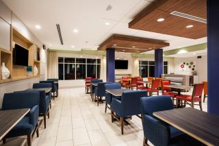 Holiday Inn Express & Suites Lexington Park California by IHG - California - 3