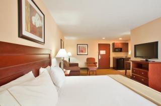 Best Western Plus Bourbonnais Hotel & Suites - Bourbonnais - 2