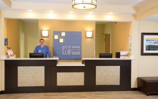 Holiday Inn Express Hotel & Suites Cherokee-Casino by IHG - Cherokee - 9