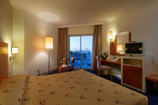 Crystal Admiral Resort Suites & Spa - Ultimate All Inclusive - Kızılot - 8