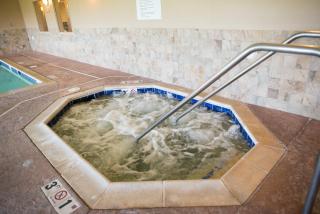 Holiday Inn Express & Suites Northwood by IHG - Northwood - 5