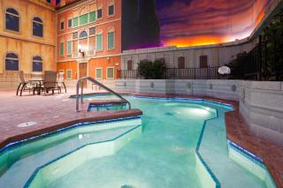 Holiday Inn Hotel & Suites Maple Grove Northwest Minneapolis-Arbor Lakes by IHG - Maple Grove - 1
