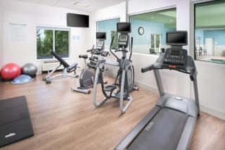 Holiday Inn Express Hotel & Suites Chattanooga Downtown by IHG - 3