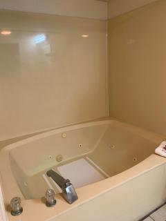 Zainee Inc Budgetel Inn and Suites - Augusta - 2