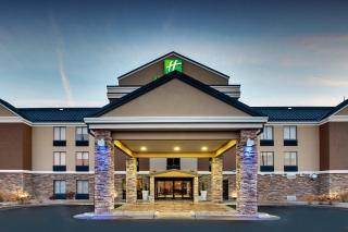 Holiday Inn Express Hotel & Suites Cedar Rapids I-380 at 33rd Avenue by IHG - Cedar Rapids - 0