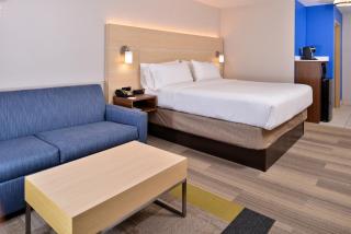 Holiday Inn Express Hotel & Suites Cincinnati - Mason by IHG - 6