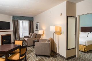 Wyndham Garden Erie - Erie - 6