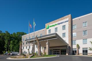 Holiday Inn Express & Suites - Charlotte Airport by IHG - Charlotte - 0