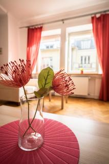 Elegant Apartment Ordynacka - Warsaw - 7