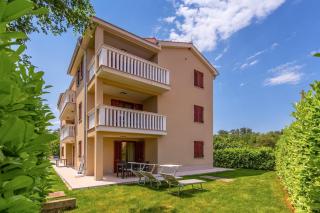 Apartments Mike - Malinska - 0