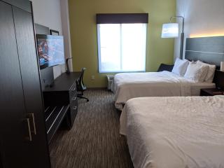 Holiday Inn Express & Suites Charlotte-Concord-I-85 by IHG - Concord - 2